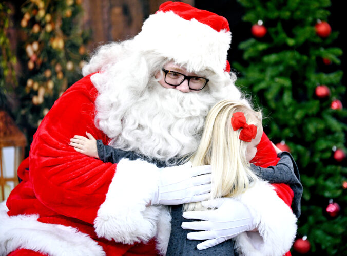 Rockwell City celebrates Festival of Trees News, Sports, Jobs